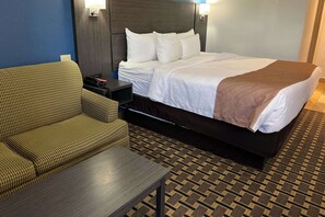 Suite, 1 King Bed, Non Smoking | Desk, laptop workspace, iron/ironing board, cribs/infant beds - Quality Inn & Suites Louisville East (Louisville)