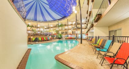Holiday Inn Des Moines-Airport/Conf Center by IHG