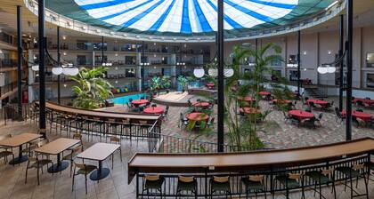 Holiday Inn Des Moines-Airport/Conf Center by IHG