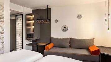 In-room safe, desk, blackout drapes, soundproofing