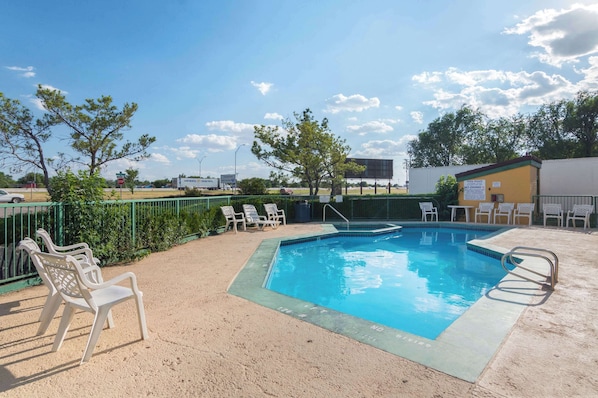 Seasonal outdoor pool