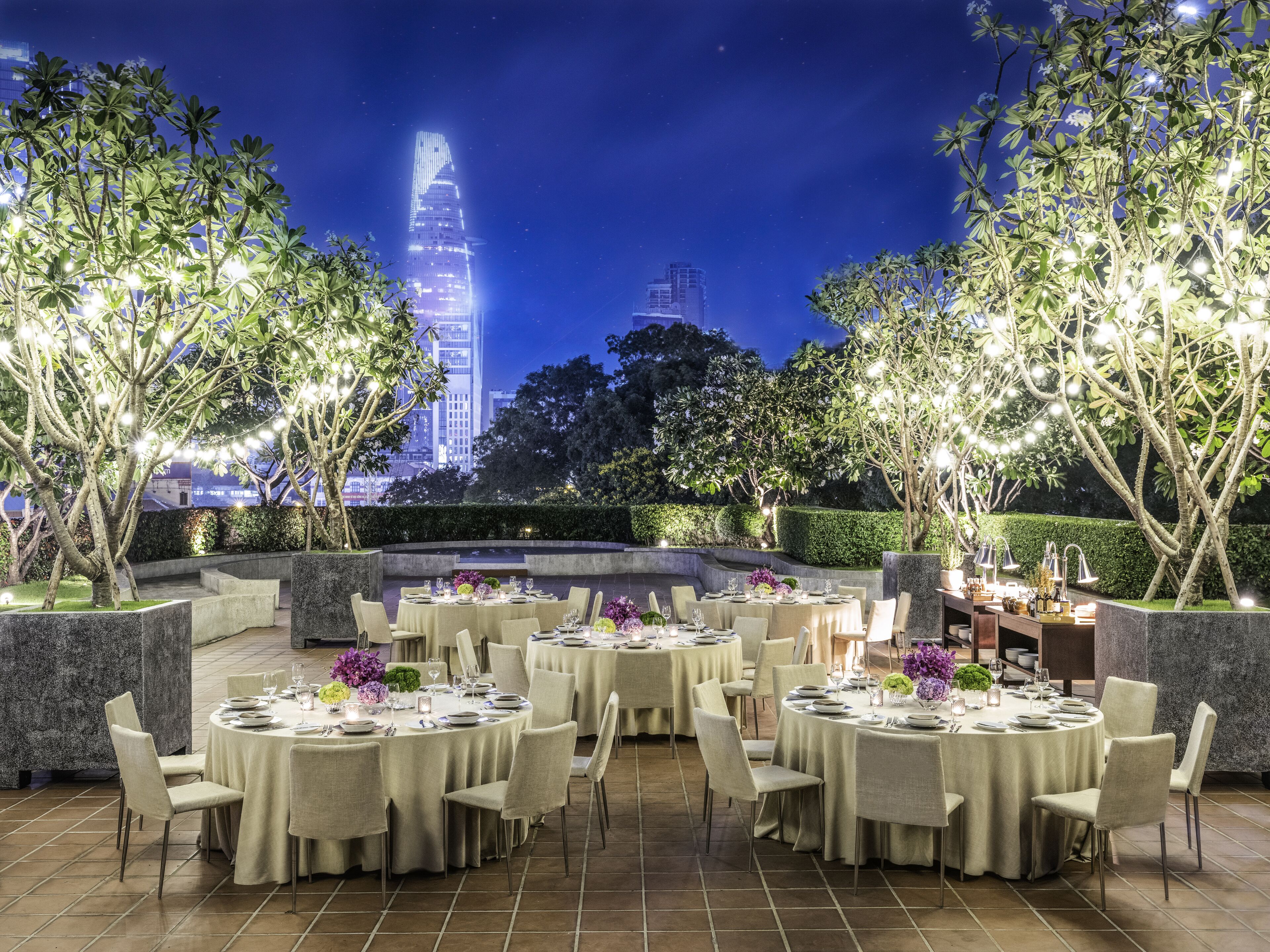 Photo - New World Saigon Hotel