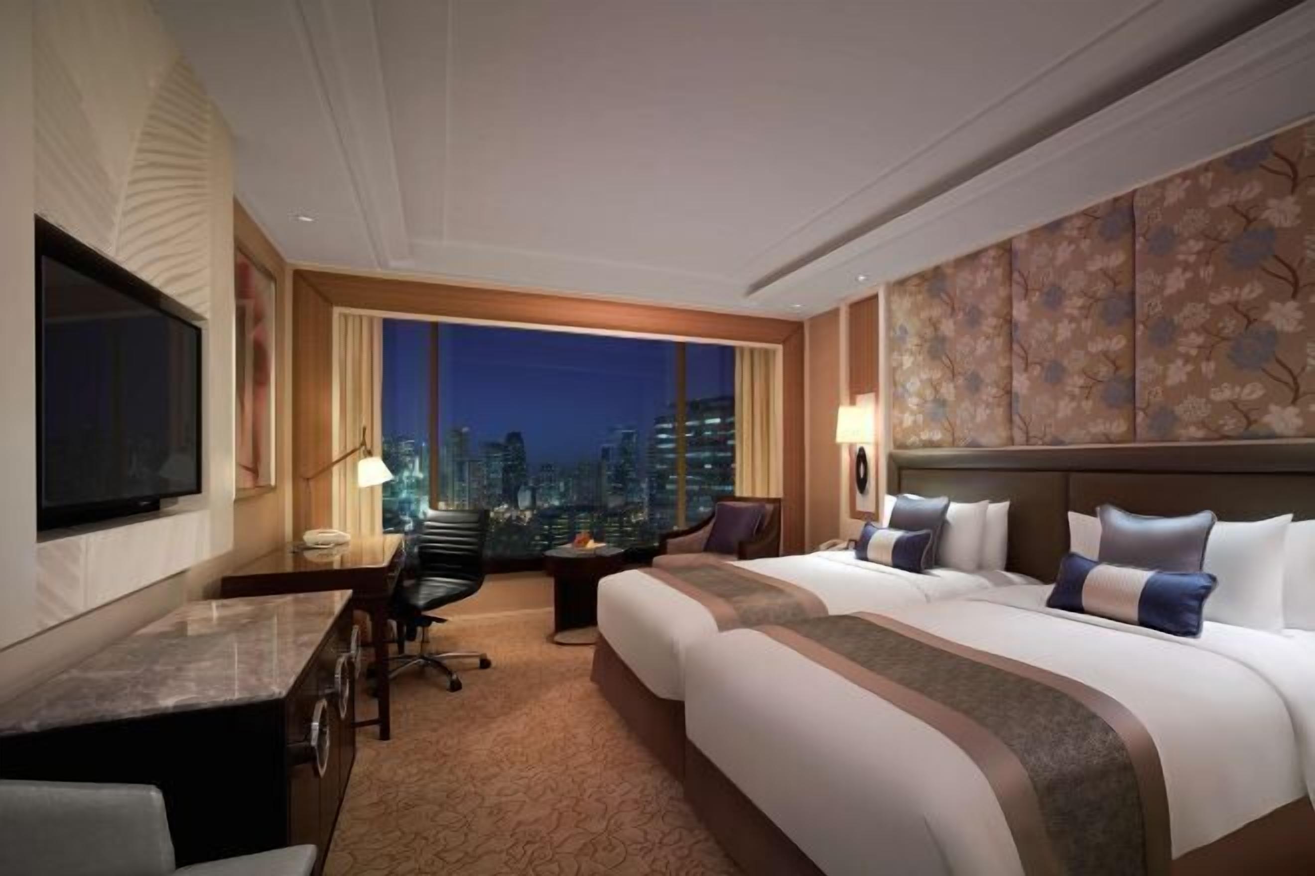 In-room safe, desk, laptop workspace, blackout curtains