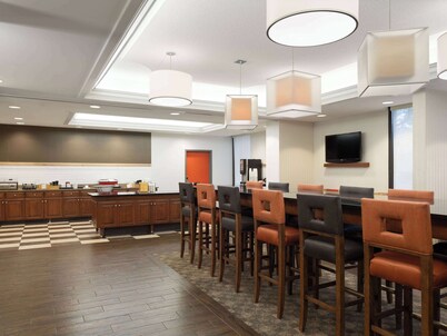 Wingate by Wyndham St. Louis Airport