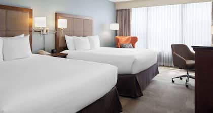 Wingate by Wyndham St. Louis Airport