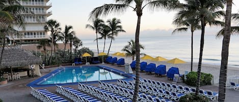 Outdoor pool, cabanas (surcharge), pool umbrellas