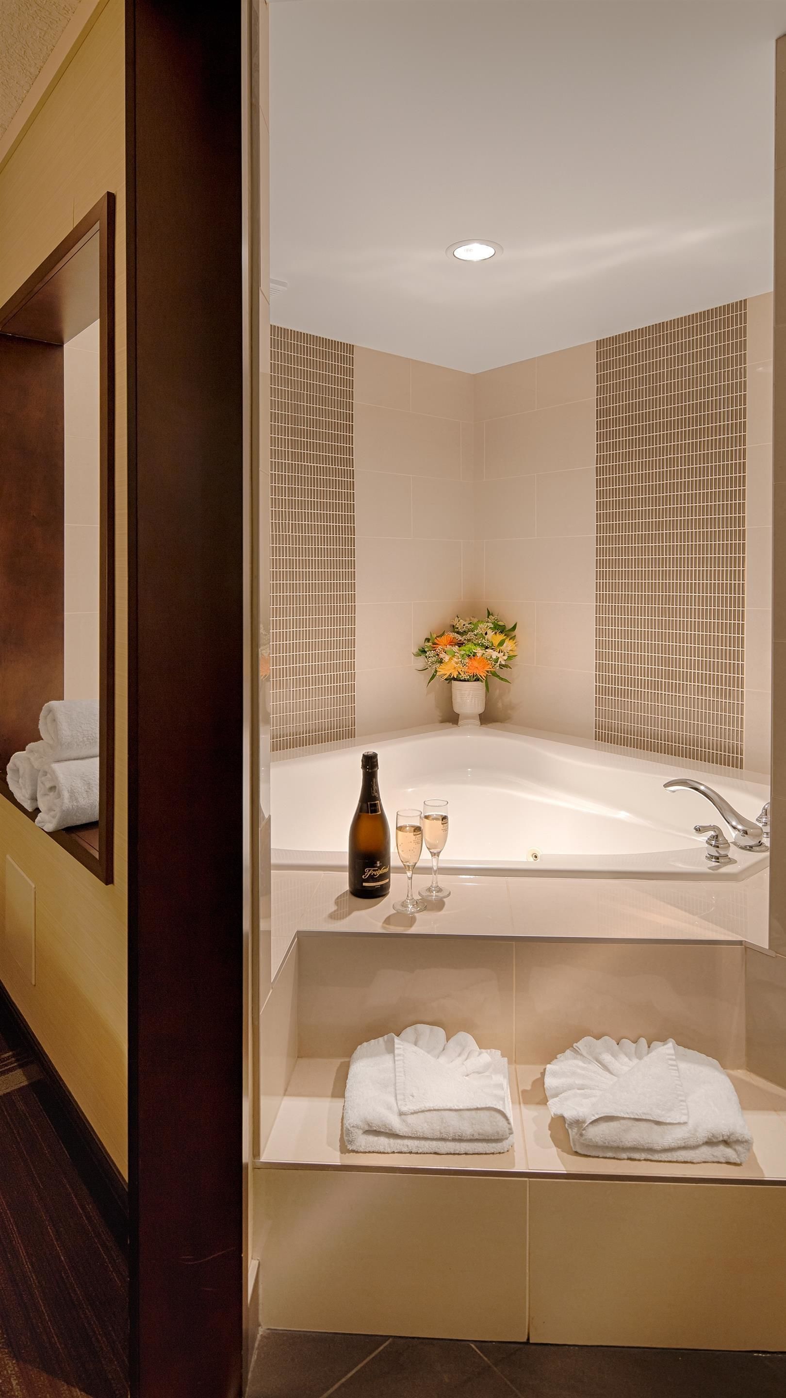 deep-soaking bathtub