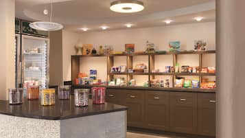 Snack bar