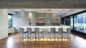 Bar (on property) - NH Milano Congress Centre (Assago)