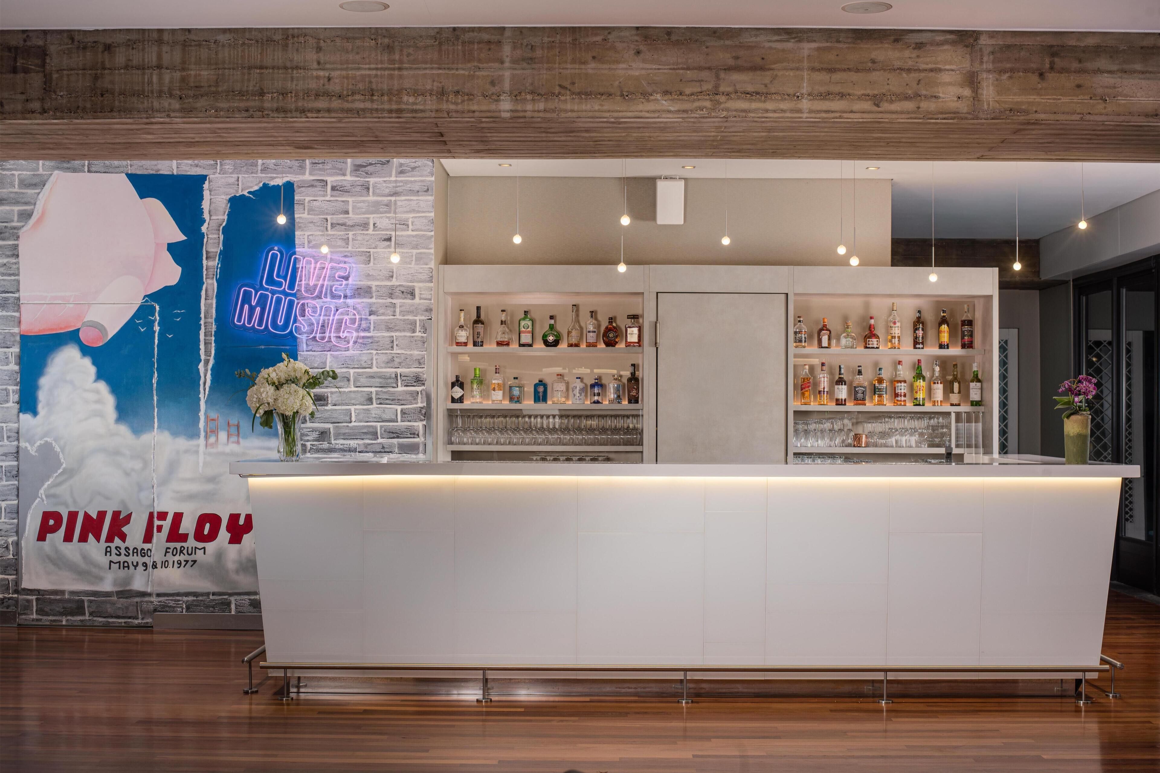Bar (en la propiedad)
