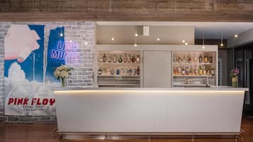 Bar (en la propiedad)