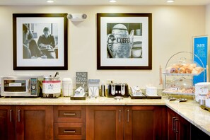 Free daily buffet breakfast 