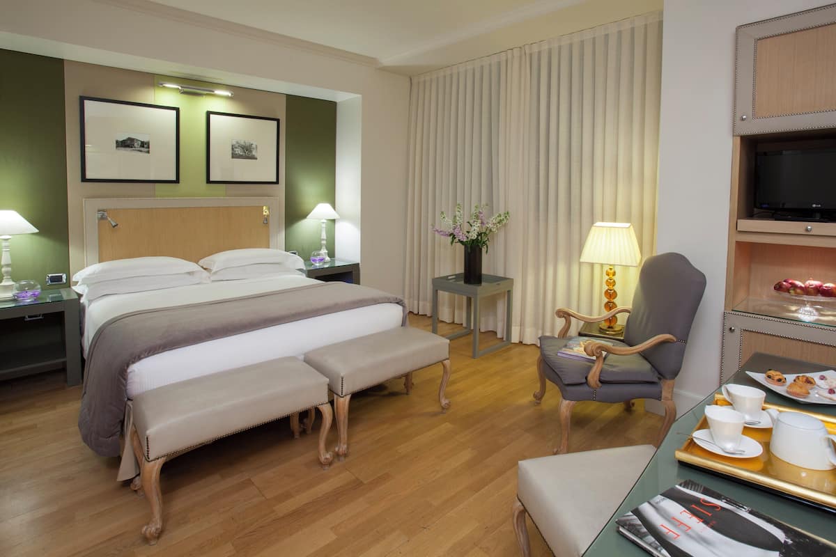 Literie de qualité supérieure, minibar, coffres-forts dans les chambres