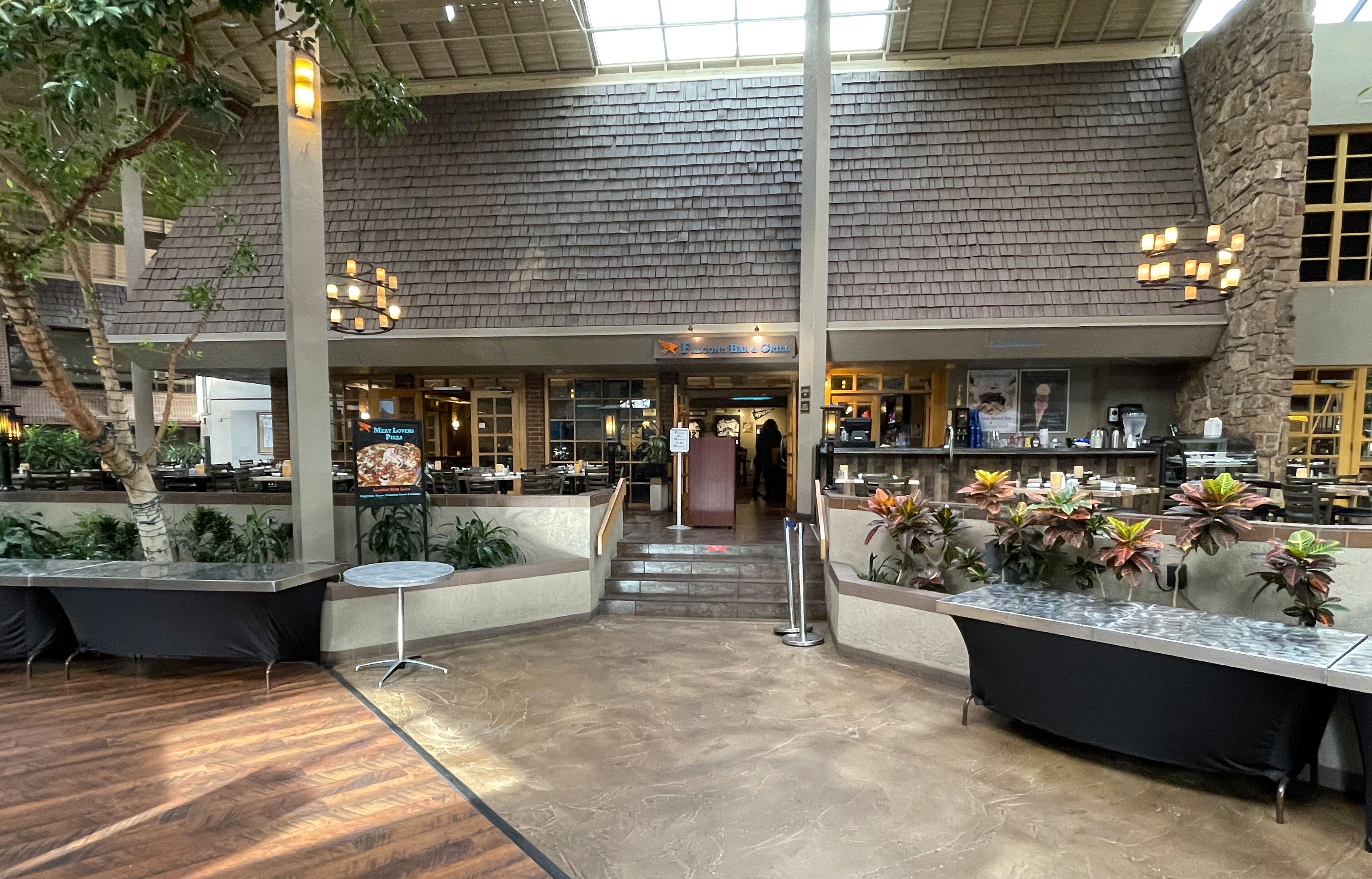 breakfast and dinner served