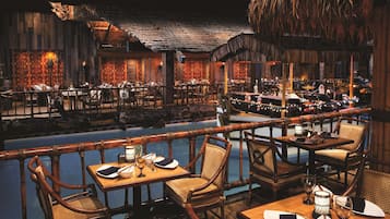 2 restaurants, breakfast, lunch, dinner served; Asian cuisine