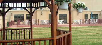 Holiday Inn Boston - Dedham Hotel & Conference Center by IHG