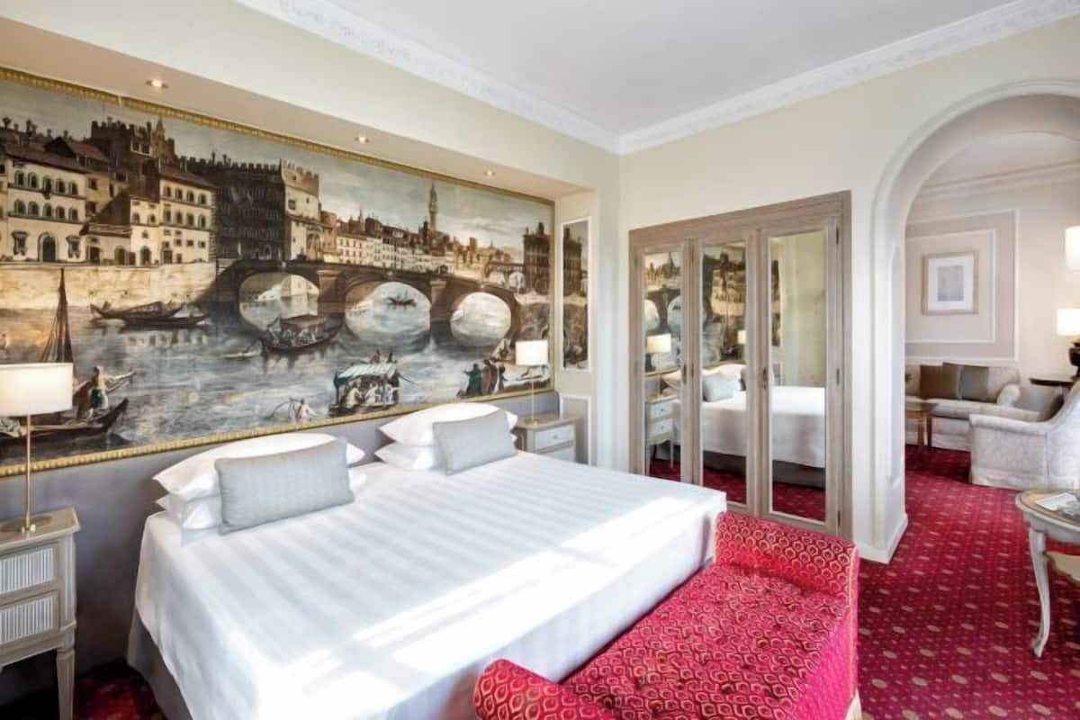 Ropa de cama de alta calidad y minibar