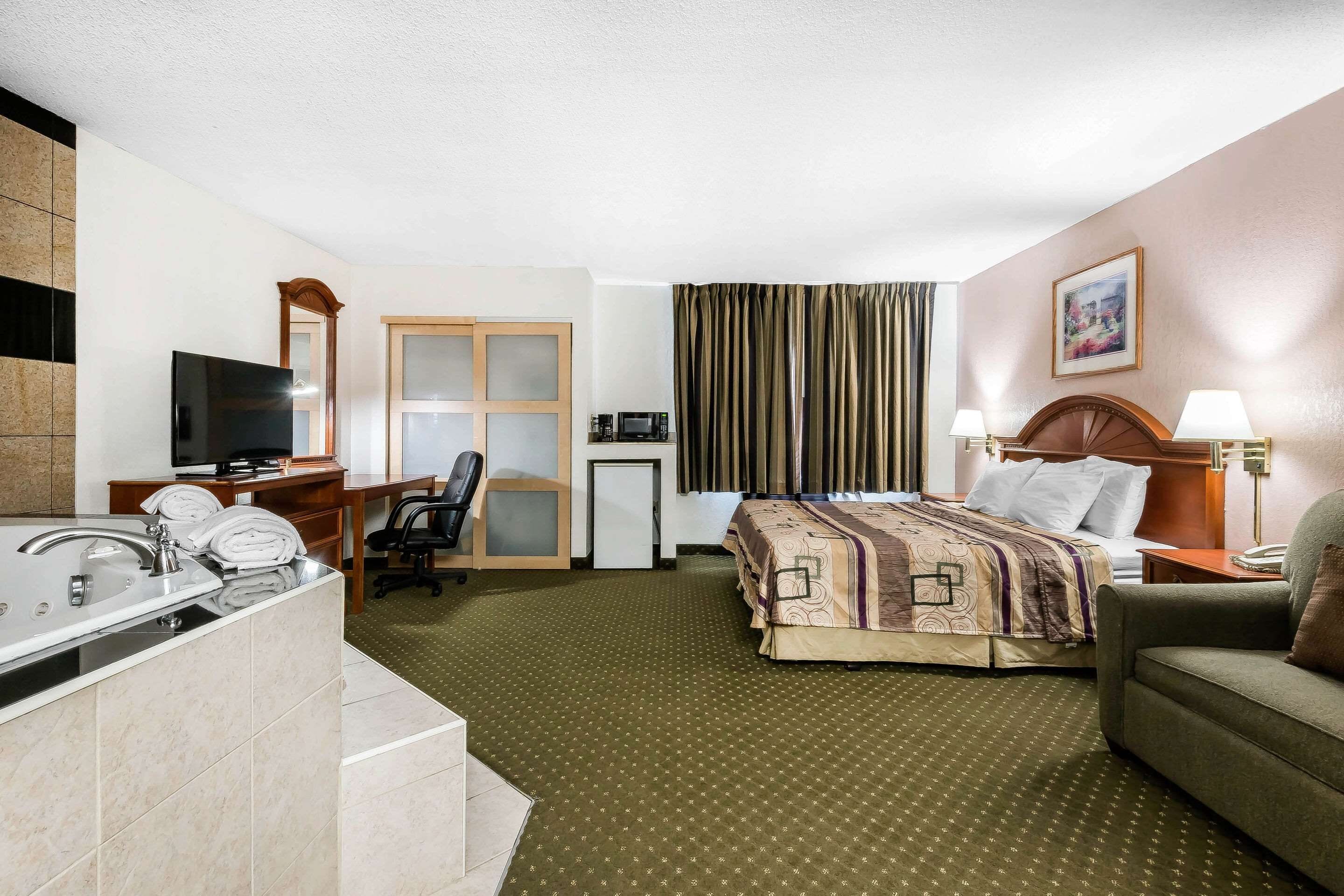 Photo - Quality Inn & Suites Binghamton Vestal