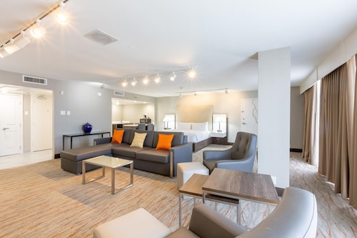 DoubleTree by Hilton Dallas - Richardson