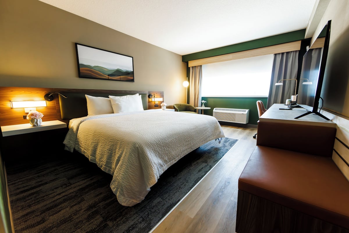 In-room safe, desk, blackout curtains, iron/ironing board