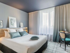 Kamar Superior, 1 Tempat Tidur Double | Seprai premium, brankas, meja kerja, dan tirai kedap cahaya