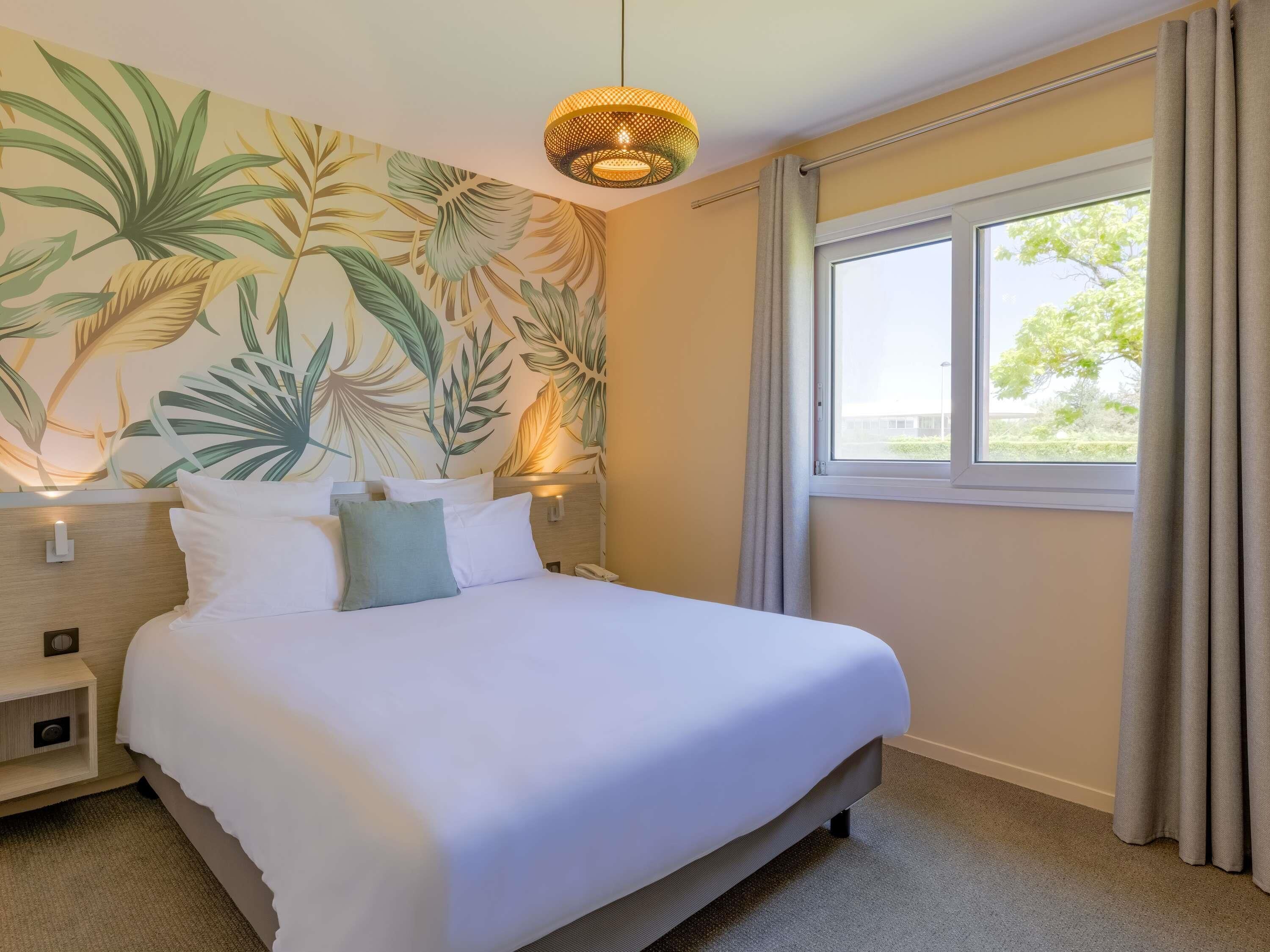 Apartment, Multiple Beds (Exterior) | Premium bedding, in-room safe, desk, blackout drapes