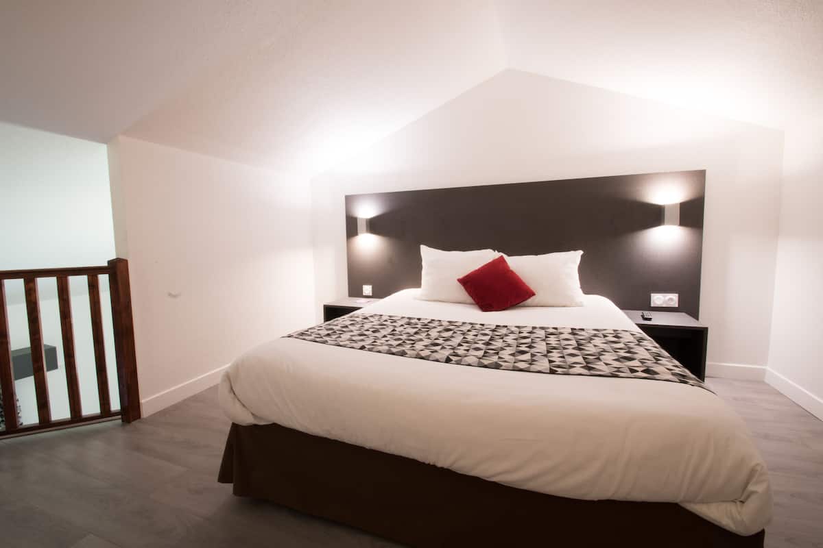 Duplex, 1 Double Bed with Sofa bed (Exterior) | Premium bedding, in-room safe, desk, blackout drapes