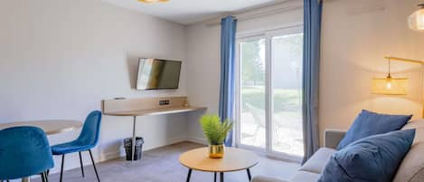 Apartment, Multiple Beds (Exterior)