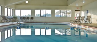 Greenlight Inn & Suites