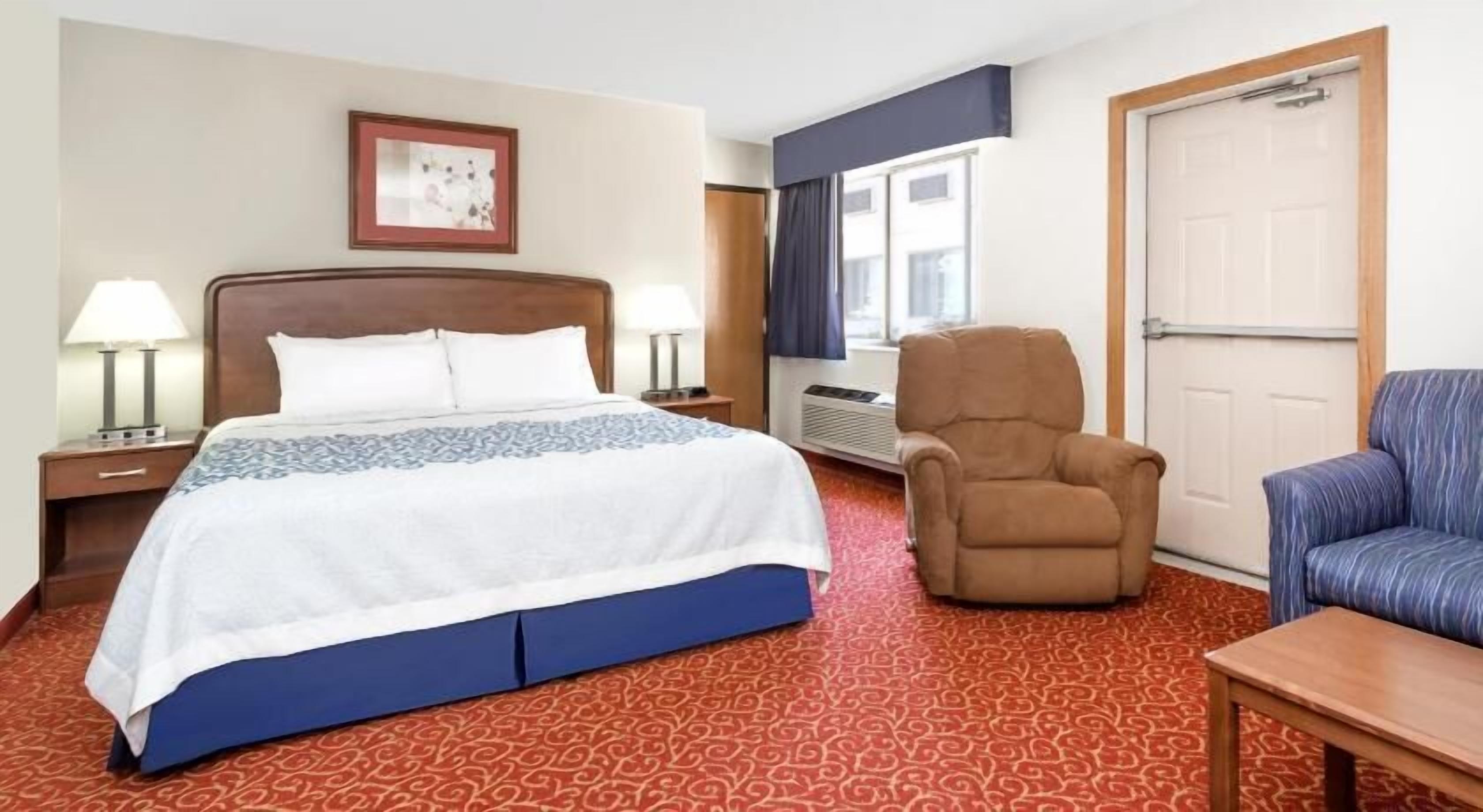 In-room safe, desk, iron/ironing board, free cribs/infant beds