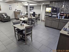 Front of property - Best Western Montis Inn (St. Robert)