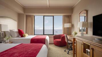 Deluxe Room, 2 Double Beds | Premium bedding, down comforters, pillowtop beds, in-room safe