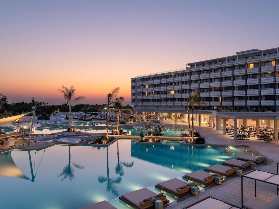 Indoor pool, seasonal outdoor pool, free pool cabanas, pool umbrellas