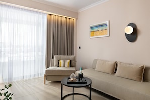 1 bedroom, in-room safe, soundproofing, free WiFi