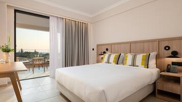 Caja de seguridad en la habitación y sistema de insonorización