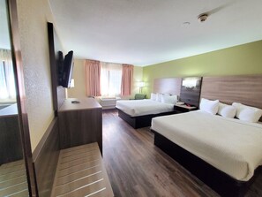 Premium bedding, desk, iron/ironing board, free cribs/infant beds
