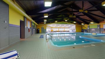 Piscine couverte