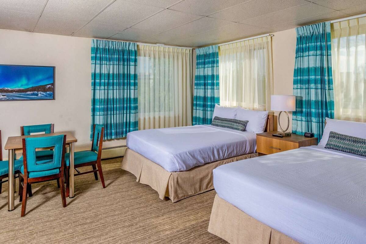 Desk, iron/ironing board, WiFi (free), bed sheets