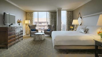 Minibar, in-room safe, desk, laptop workspace