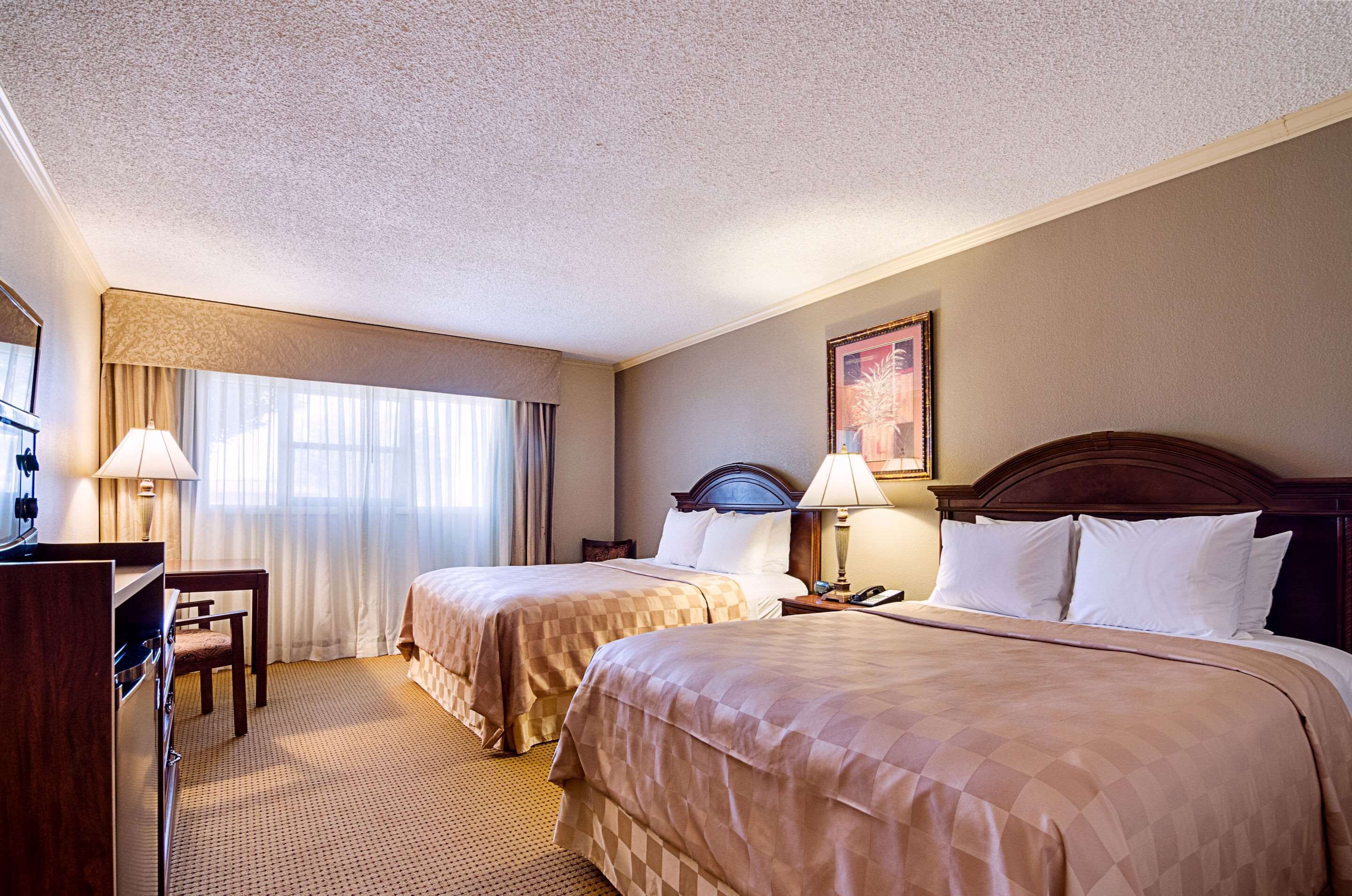 laptop workspace, iron/ironing board, rollaway beds, free wifi