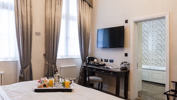 Standard Room (Feature) | In-room safe, desk, iron/ironing board, free cots/infant beds