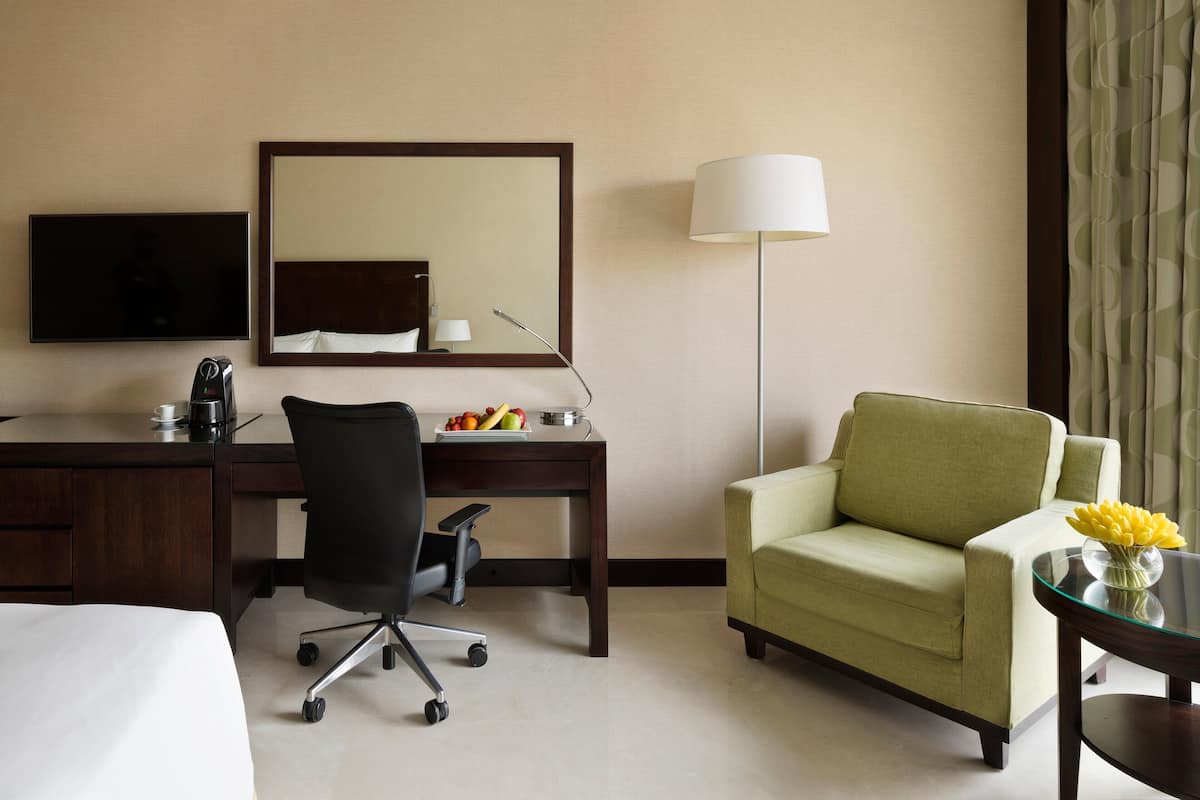 1 bedroom, minibar, in-room safe, desk