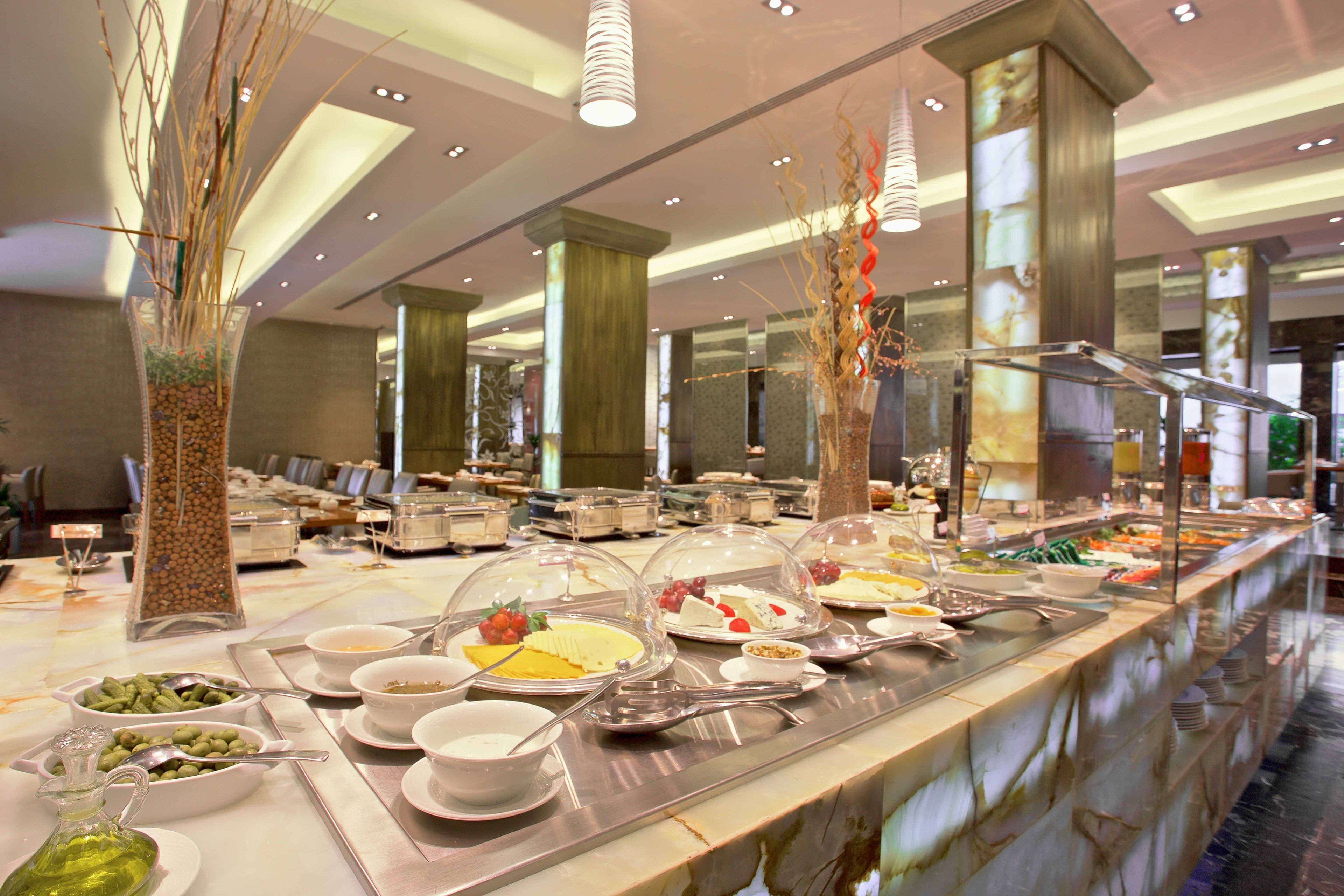 Daily buffet breakfast (SAR 155 per person)