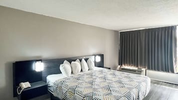 Desk, free WiFi, bed sheets