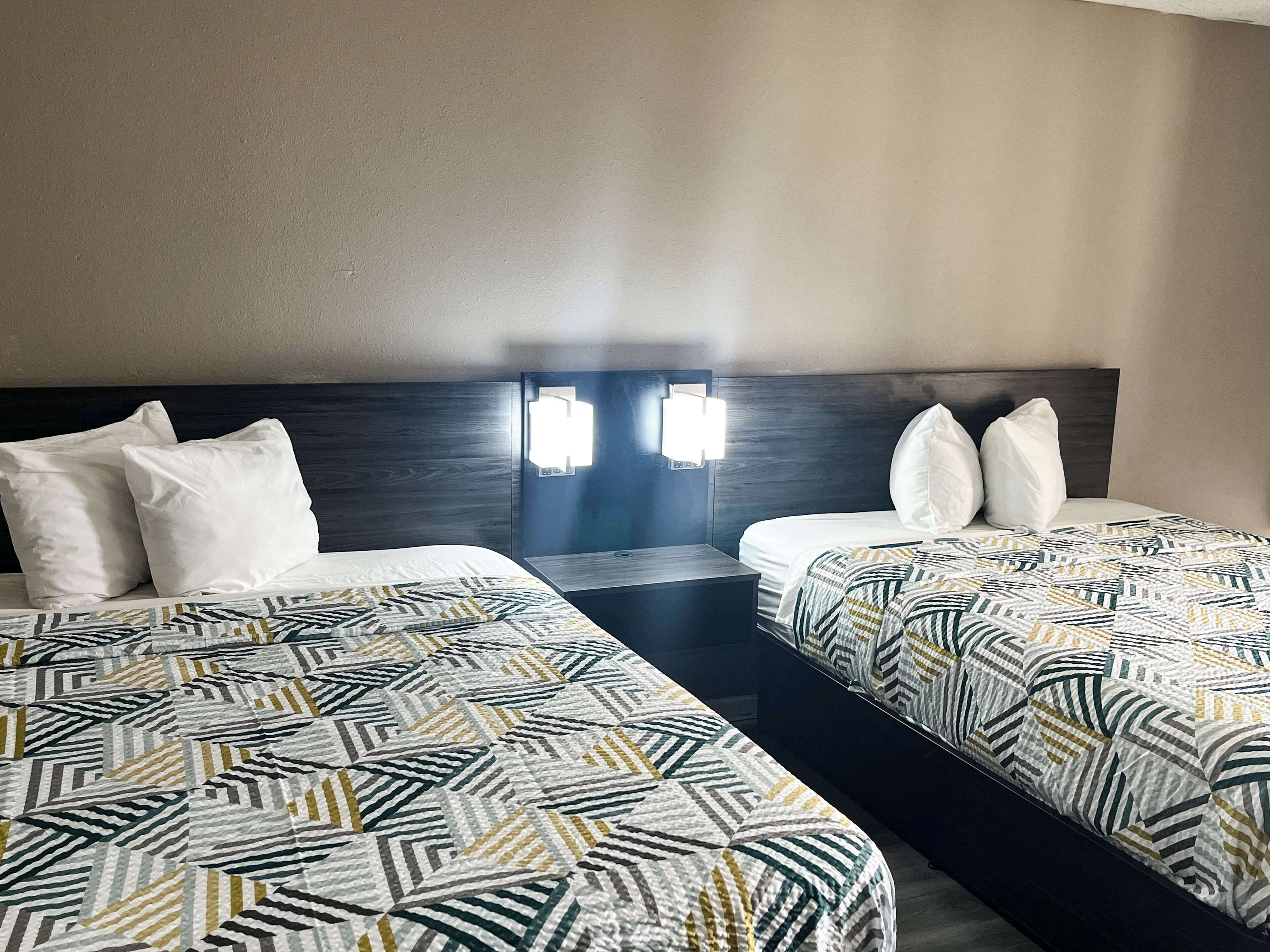 Escriptori, wifi gratuïta i roba de llit 