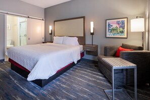 40-inch flat-screen TV with cable channels, TV, first-run movies - Hampton Inn Commerce (Commerce)