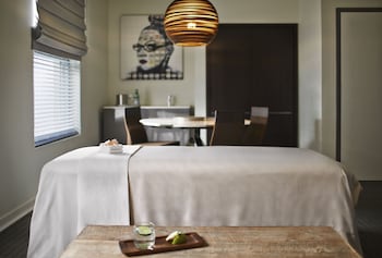 Spa at Hotel Zetta San Francisco