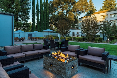 Courtyard by Marriott Sacramento Airport Natomas