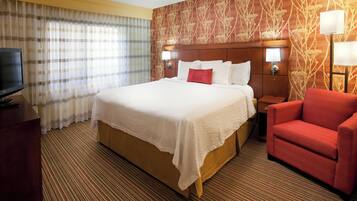 Premium bedding, desk, iron/ironing board, free cribs/infant beds