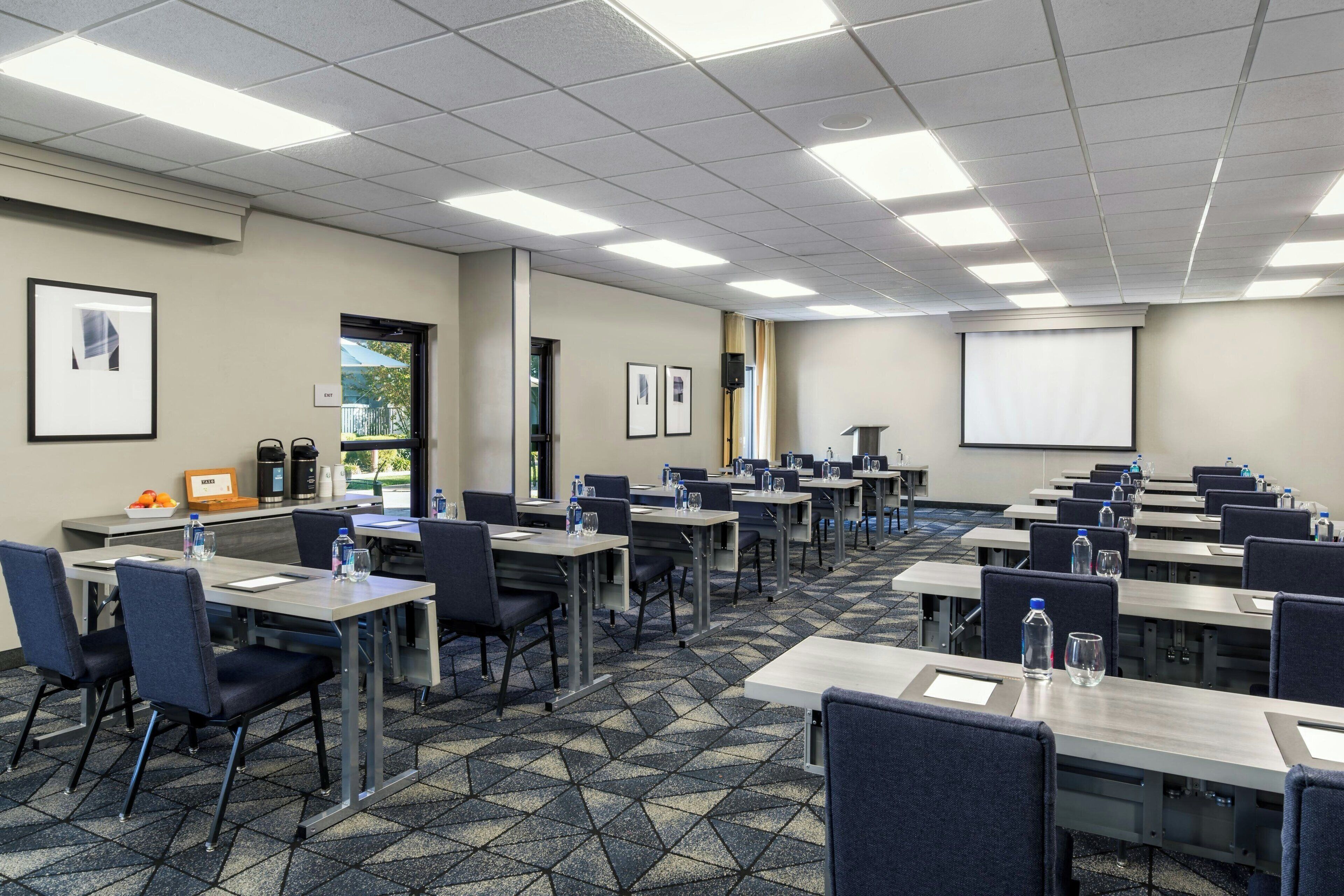 Photo - Courtyard Sacramento Airport Natomas